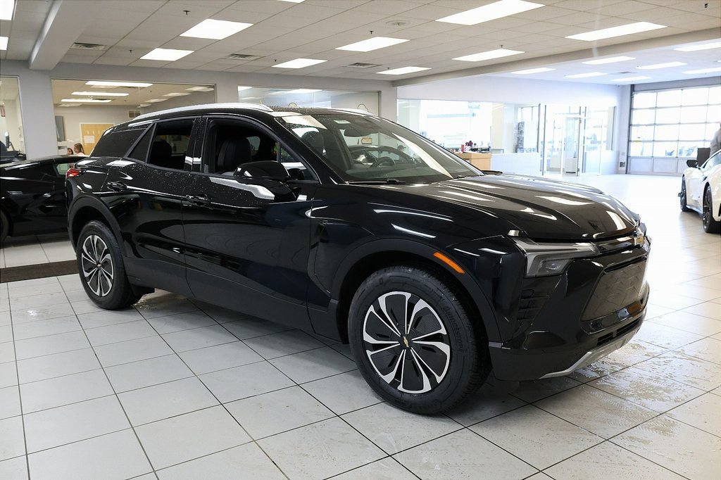 New 2026 Chevrolet Blazer EV LT FWD image 7