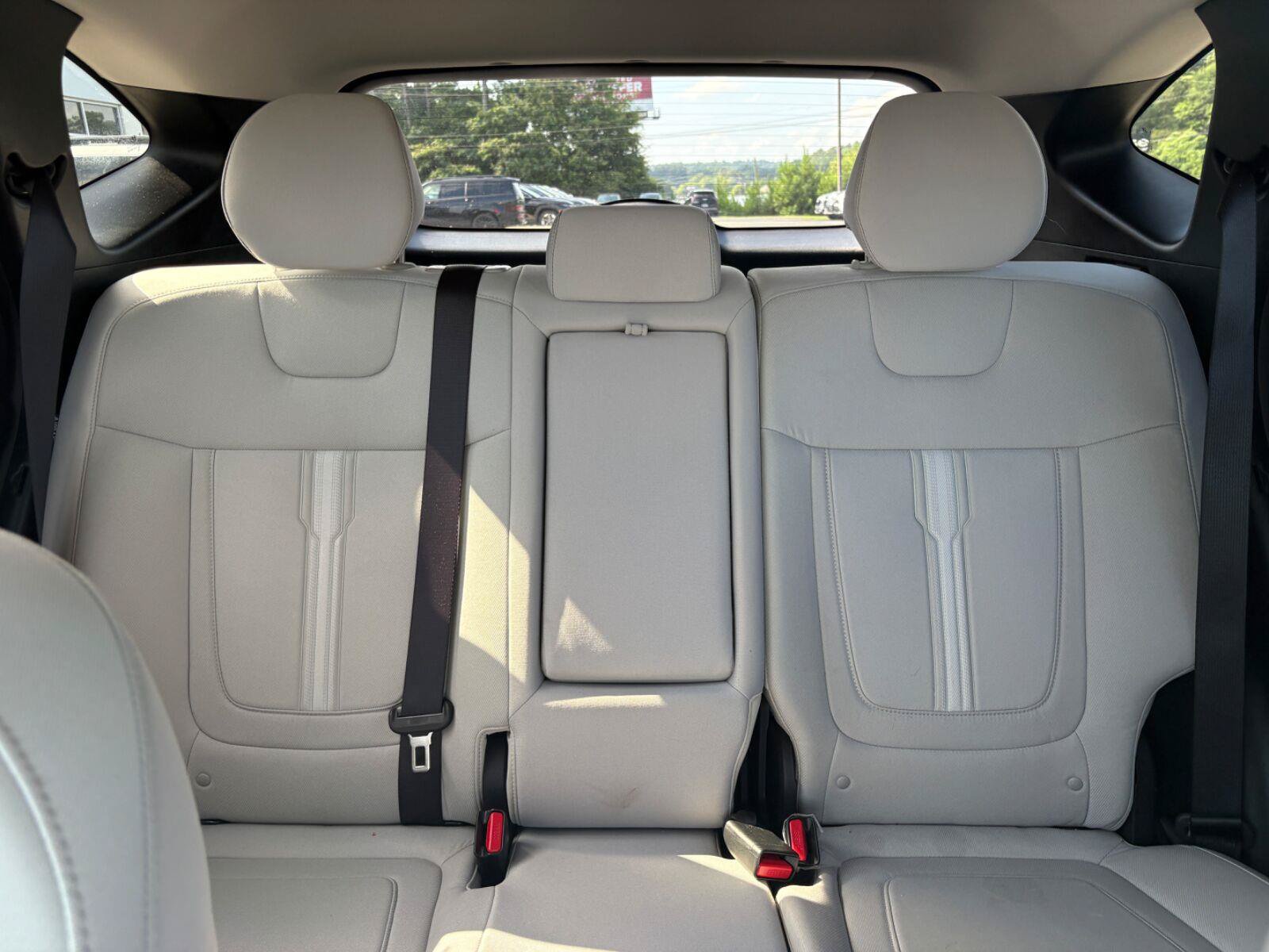 Used 2025 Hyundai Tucson SEL FWD image 18