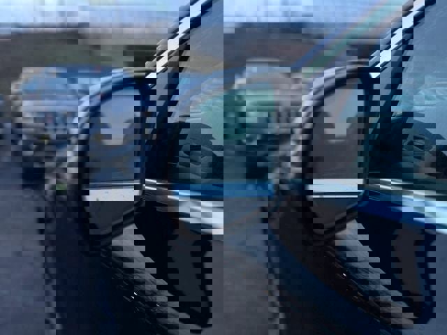 Used 2017 Mercedes-Benz GLC 300 4MATIC image 33