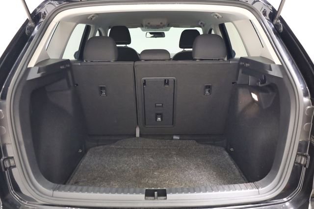 Used 2022 Volkswagen Taos S image 29