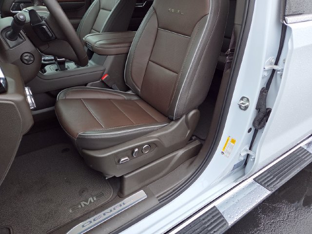 Used 2026 GMC Sierra 1500 Denali AWD/4WD image 23