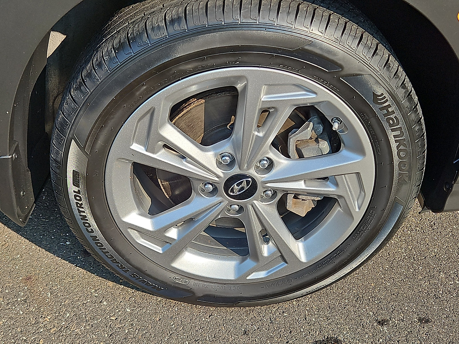 Used 2023 Hyundai Kona SEL AWD/4WD image 8