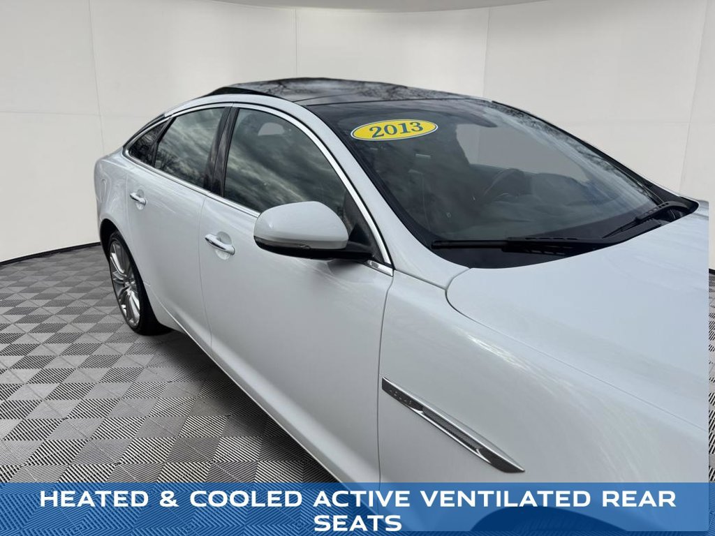 Used 2013 Jaguar XJ AWD image 11