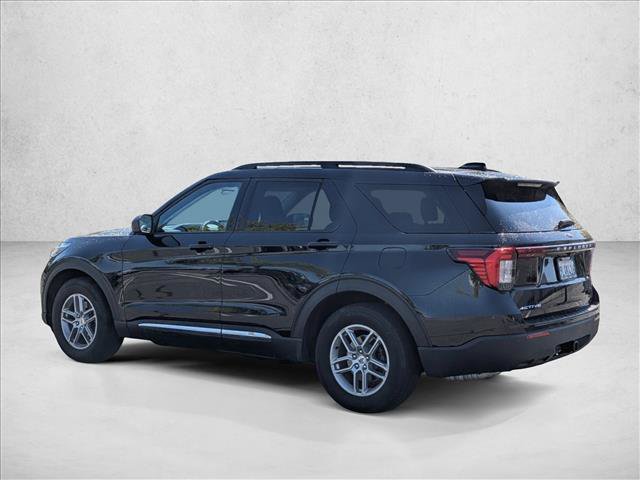 Used 2025 Ford Explorer Active RWD image 8