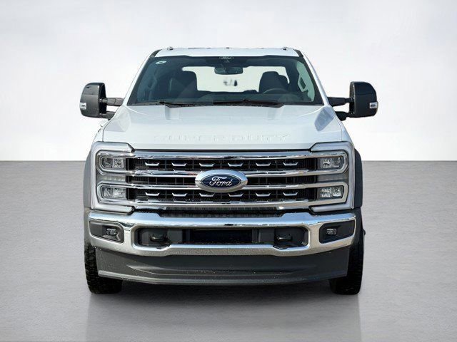 New 2026 Ford F550 4x4 Crew Cab image 8