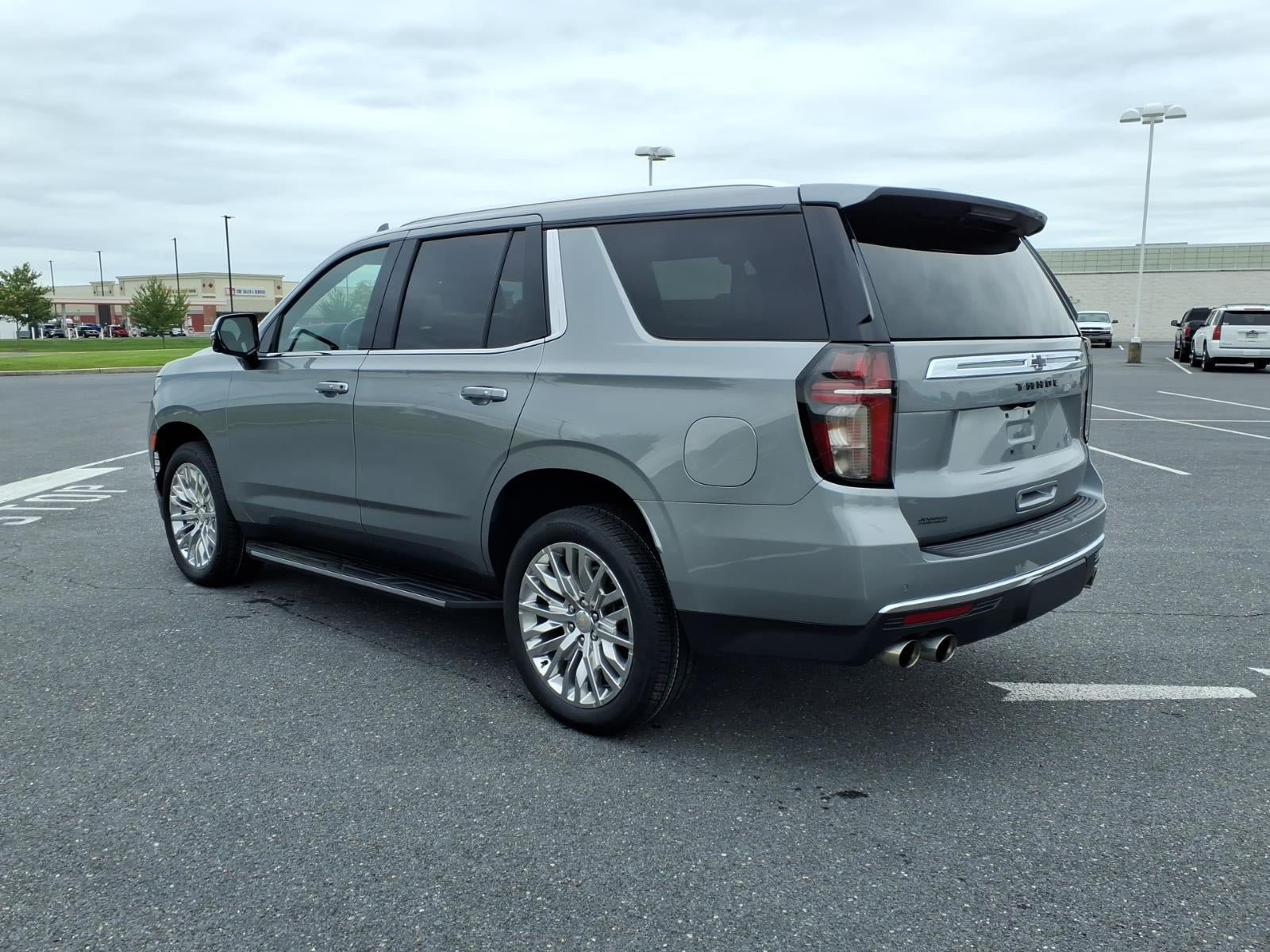 Certified 2023 Chevrolet Tahoe Premier w/ Premium Package AWD/4WD image 6
