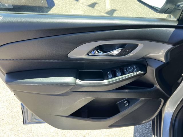 Certified 2023 Chevrolet Traverse LT FWD image 18