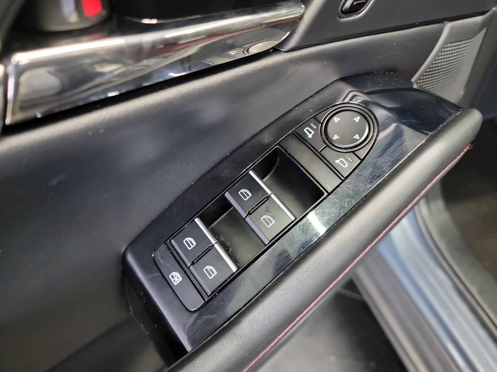 Used 2023 MAZDA CX-30 AWD 2.5 S w/ Preferred Package image 14