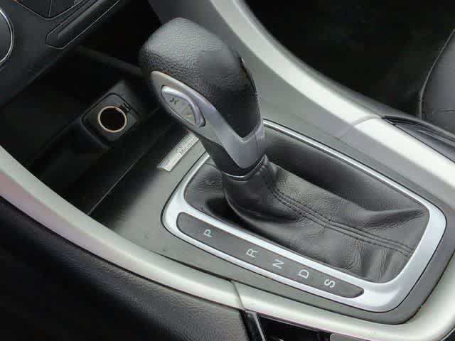 Used 2015 Ford Fusion SE FWD image 29