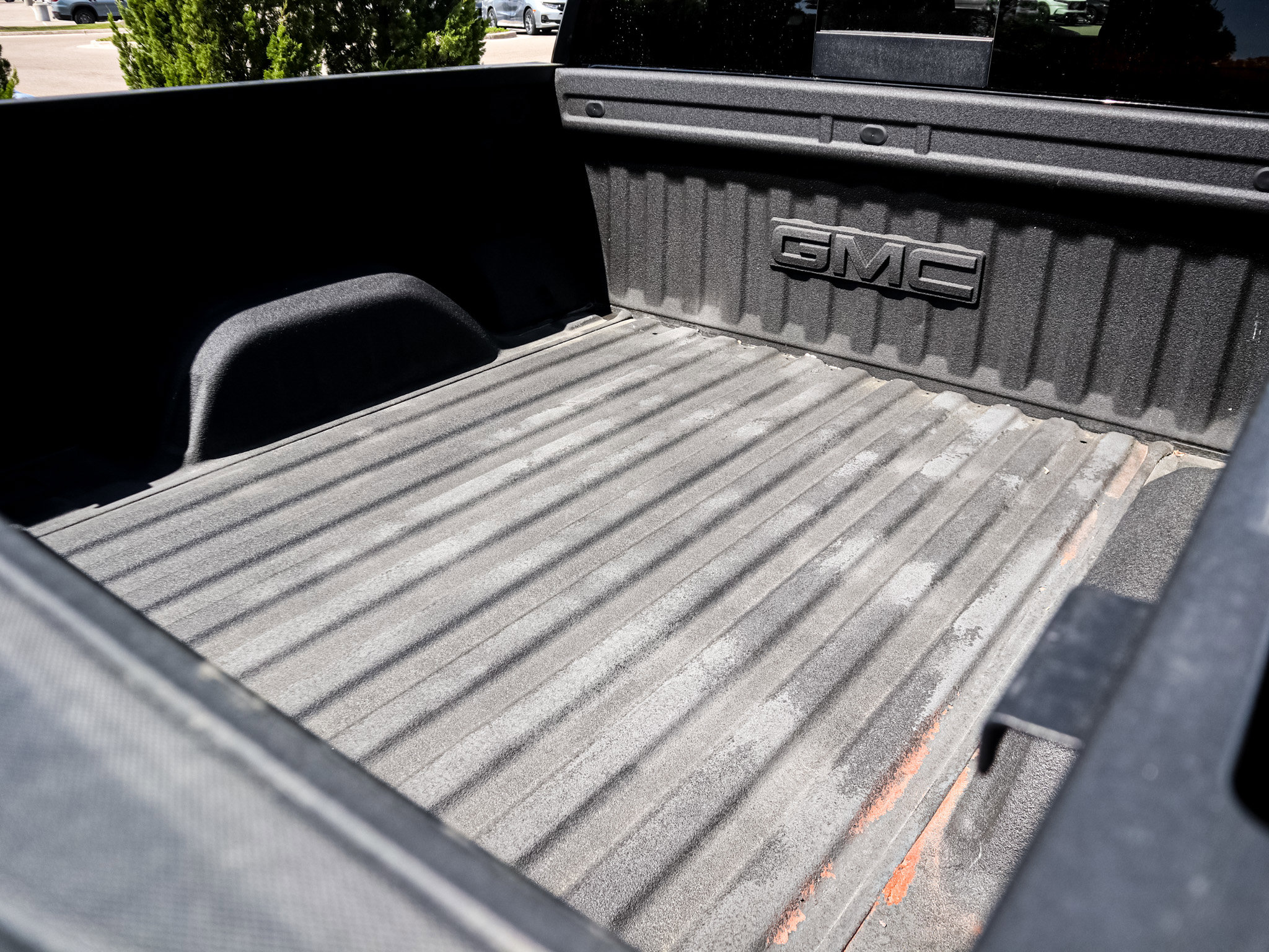 Used 2024 GMC Sierra 1500 Elevation w/ Preferred Package image 31