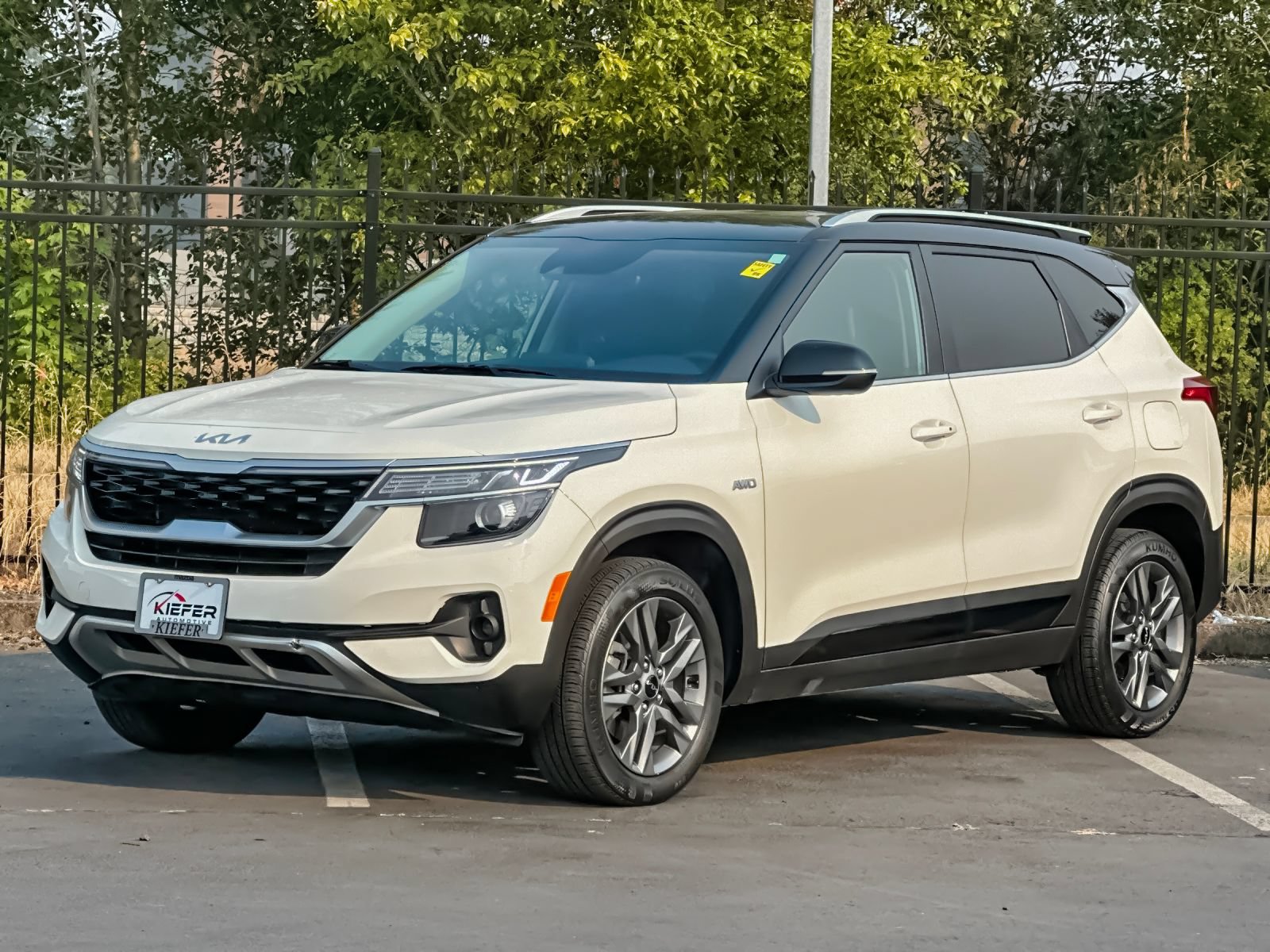 Used 2023 Kia Seltos S AWD/4WD image 7
