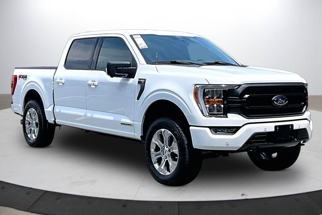 Used 2021 Ford F150 XLT w/ Equipment Group 302A High AWD/4WD image 2