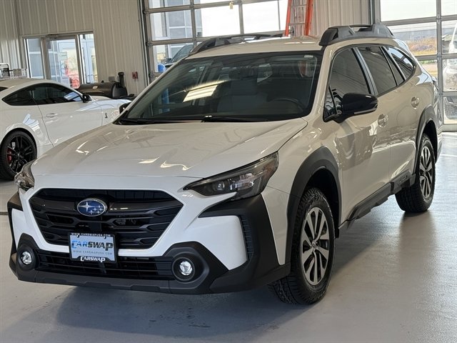 Used 2024 Subaru Outback Premium image 6