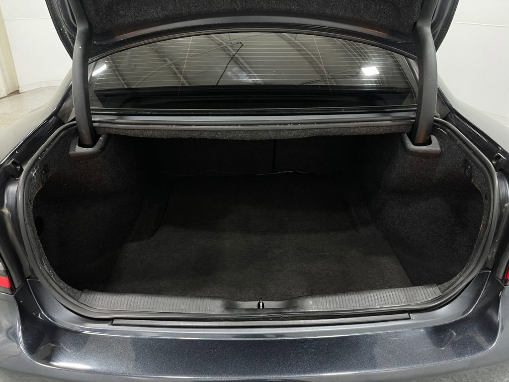 Used 2018 Dodge Charger R/T w/ Plus Group image 24