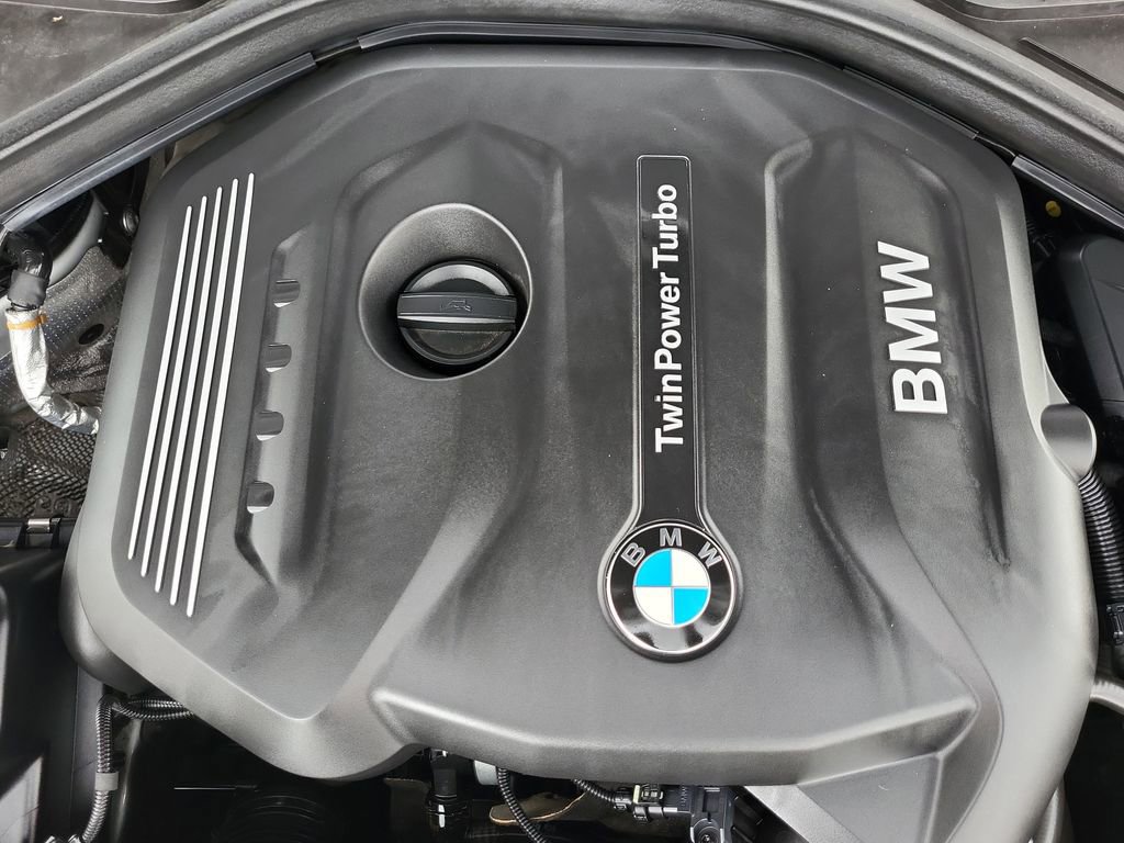 Used 2018 BMW 330i xDrive Sedan image 16