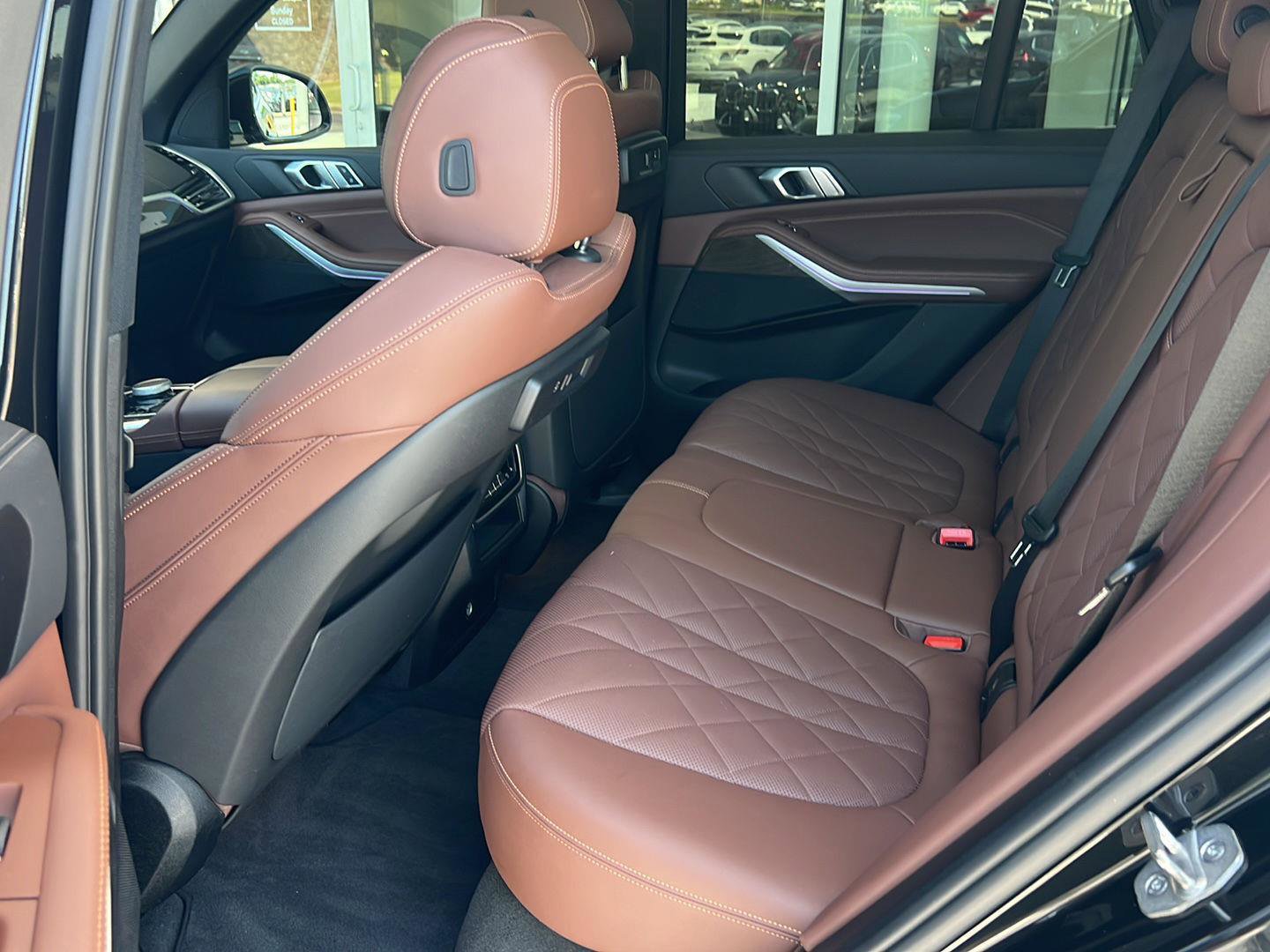 Certified 2023 BMW X5 sDrive40i w/ Climate Comfort Package image 11