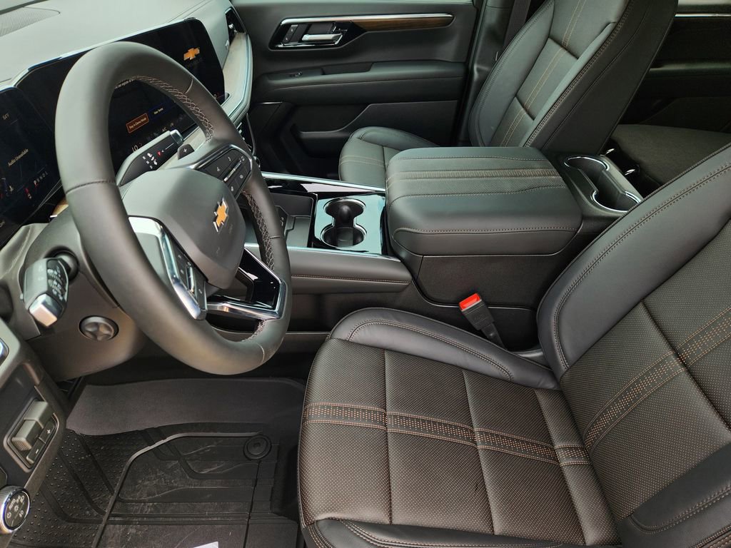 New 2026 Chevrolet Tahoe High Country w/ Sun And Tow Package AWD/4WD image 9