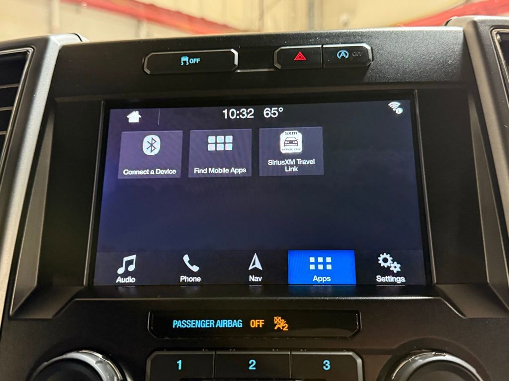 Used 2019 Ford F150 XLT w/ Equipment Group 302A Luxury AWD/4WD image 12