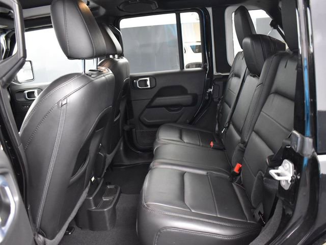 Used 2021 Jeep Wrangler Unlimited Sahara image 30