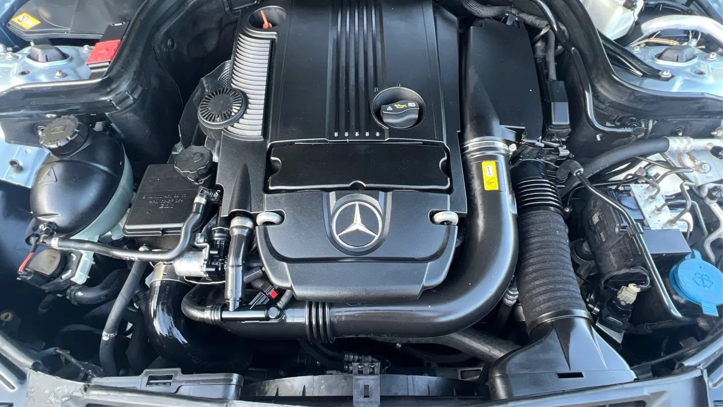 Used 2013 Mercedes-Benz C 250 Sedan image 17