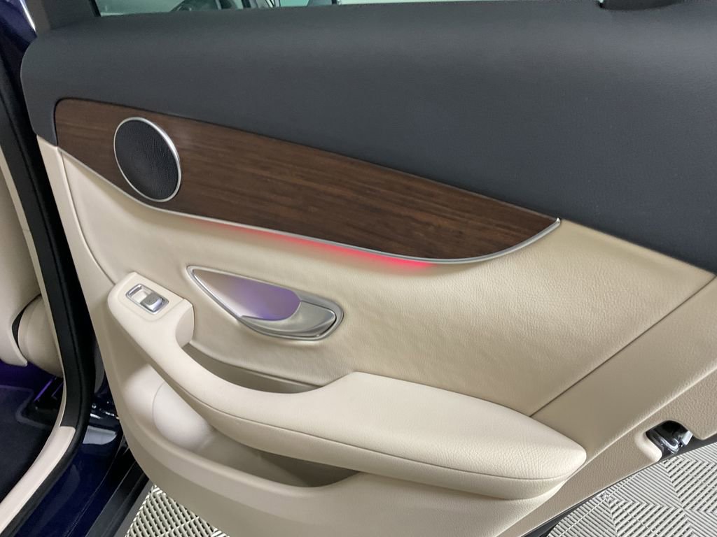 Used 2022 Mercedes-Benz GLC 300 GLC 300 image 22