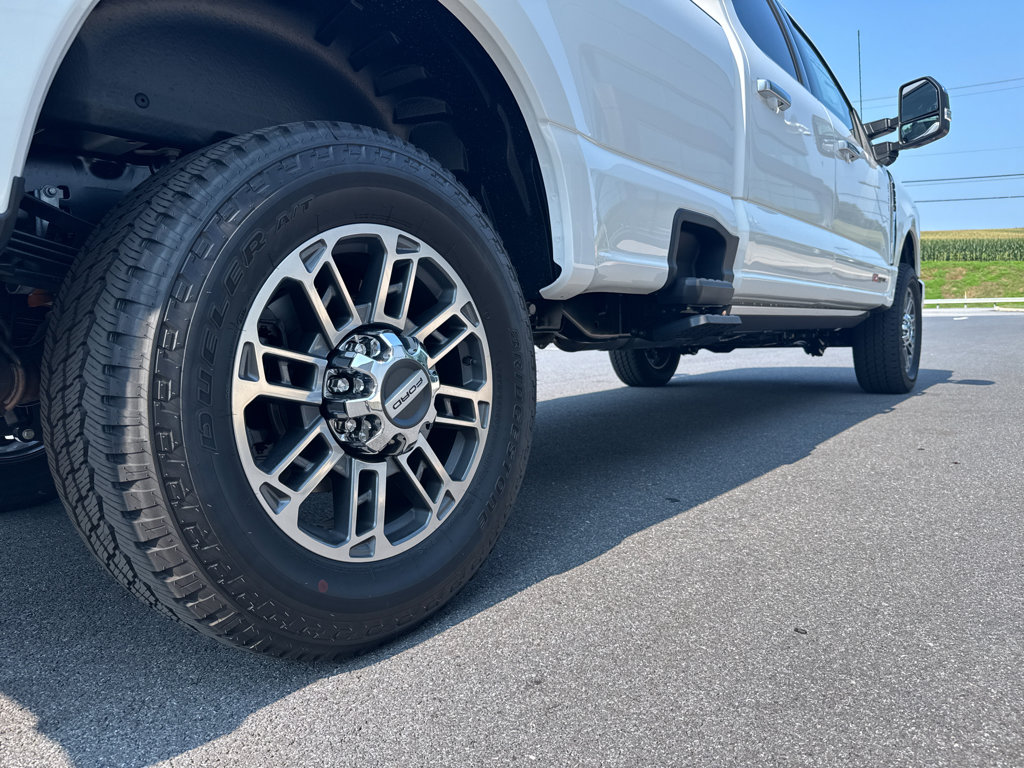 New 2025 Ford F350 Platinum w/ Platinum Plus Package image 19