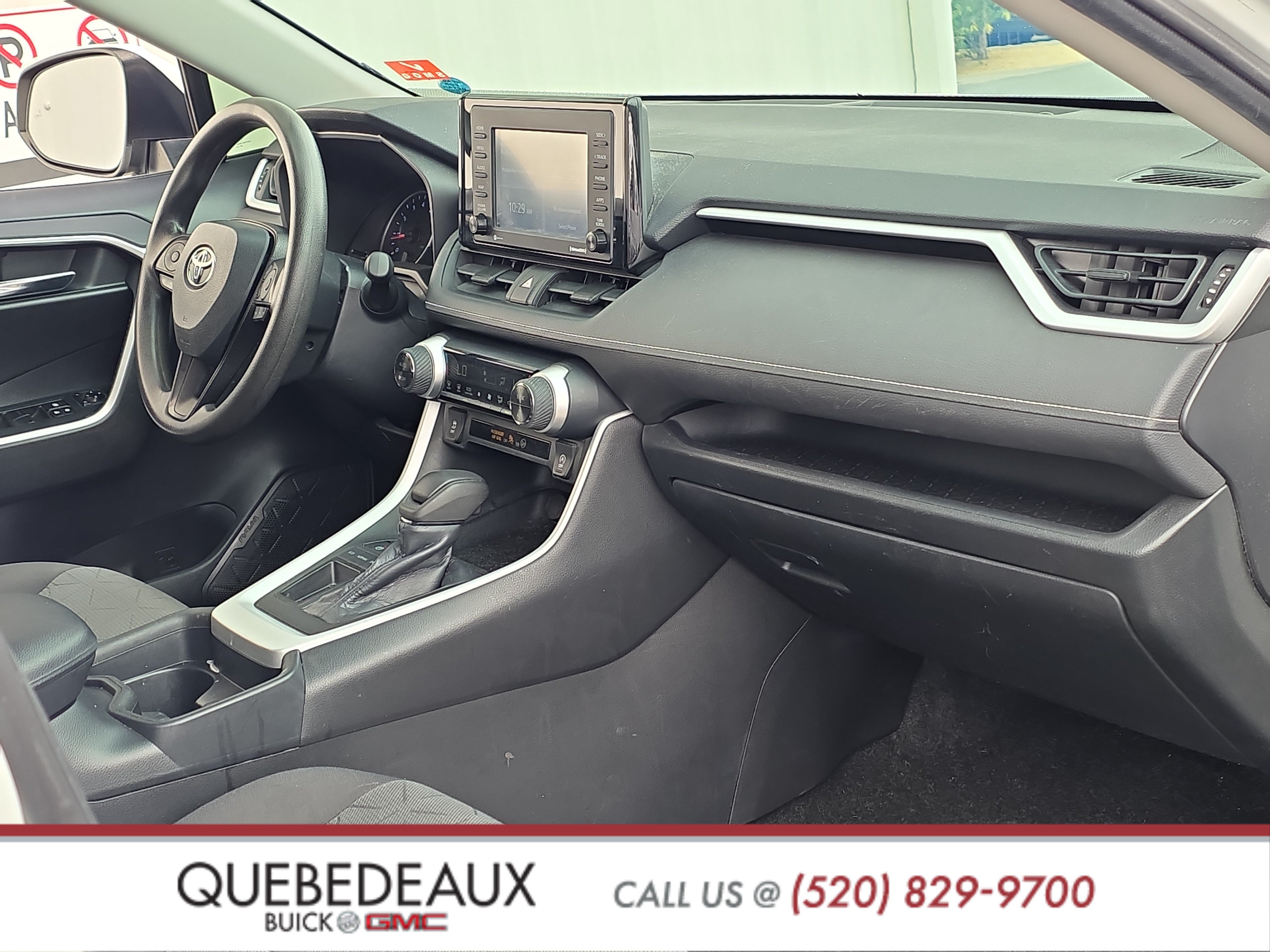 Used 2020 Toyota RAV4 XLE FWD image 26