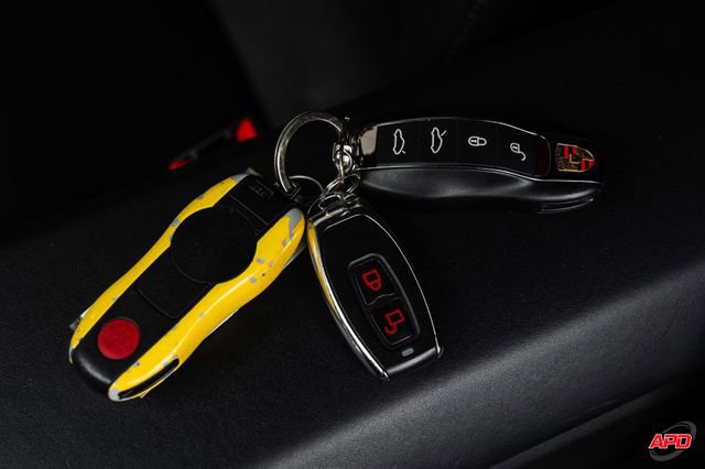 Used 2016 Porsche Cayman RWD image 75