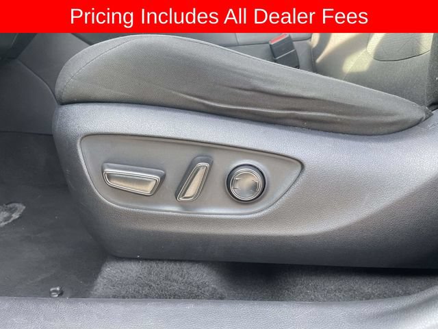 Used 2024 Toyota RAV4 XLE AWD/4WD image 20