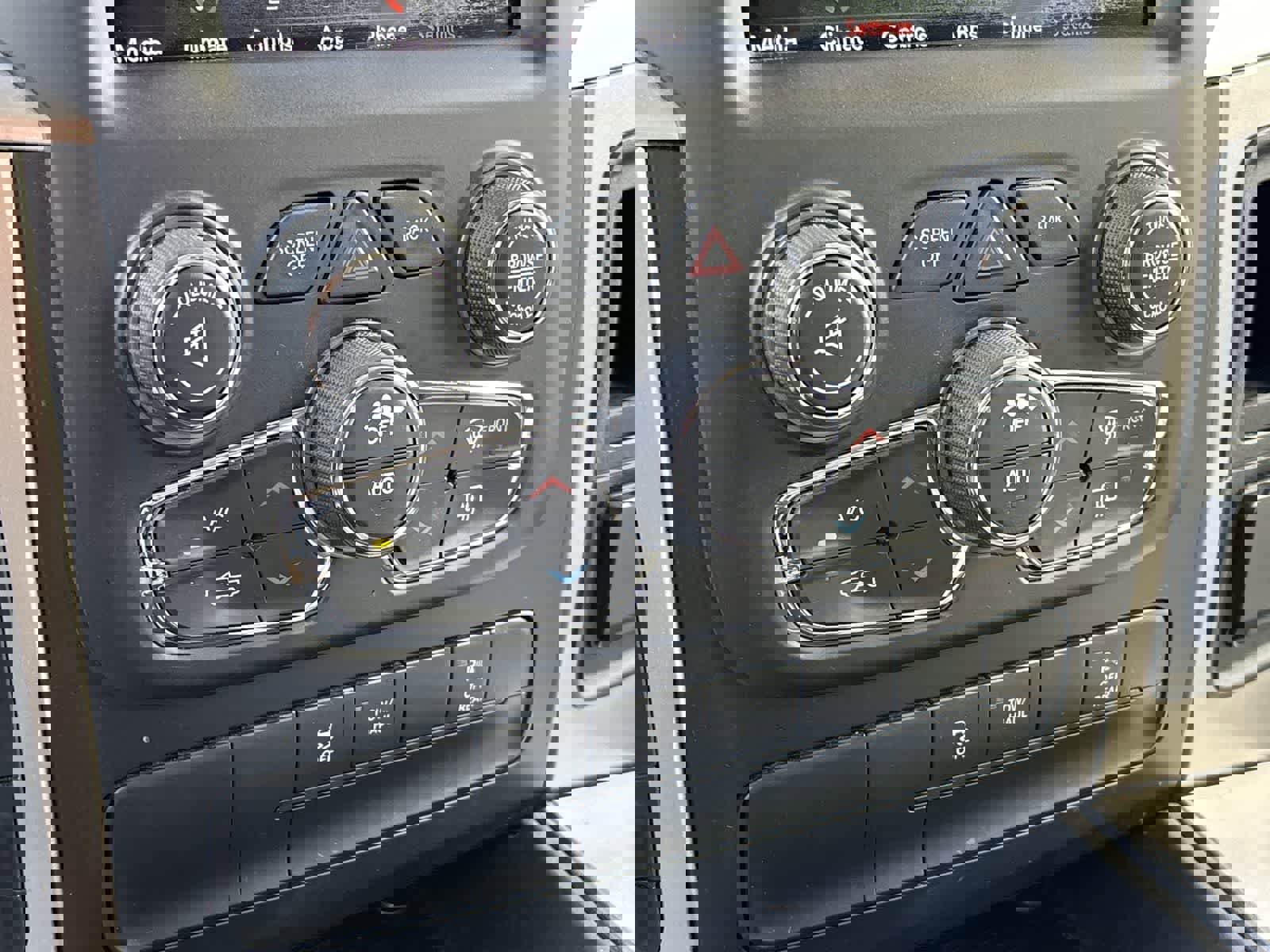 Used 2020 RAM 1500 Classic Warlock w/ Luxury Group image 21