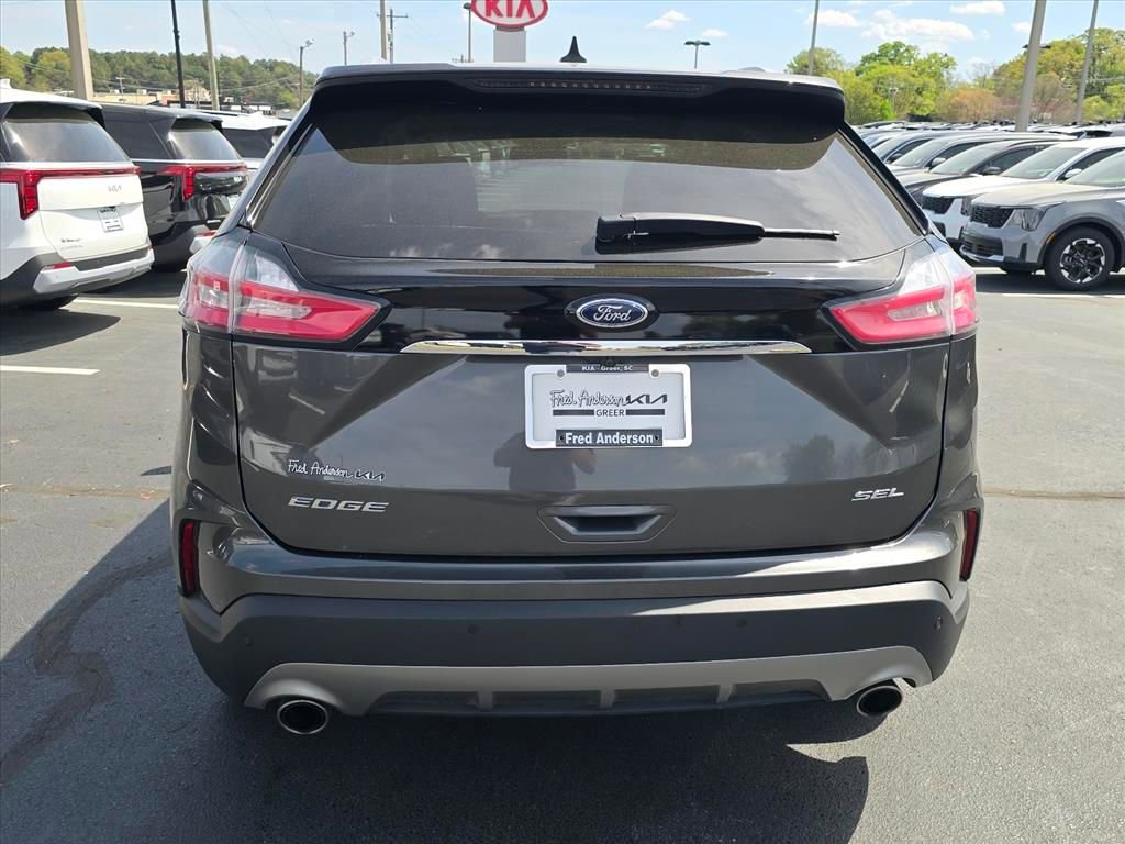 Used 2020 Ford Edge SEL w/ Convenience Package image 4