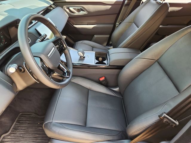 Used 2025 Land Rover Range Rover Velar Dynamic SE image 9