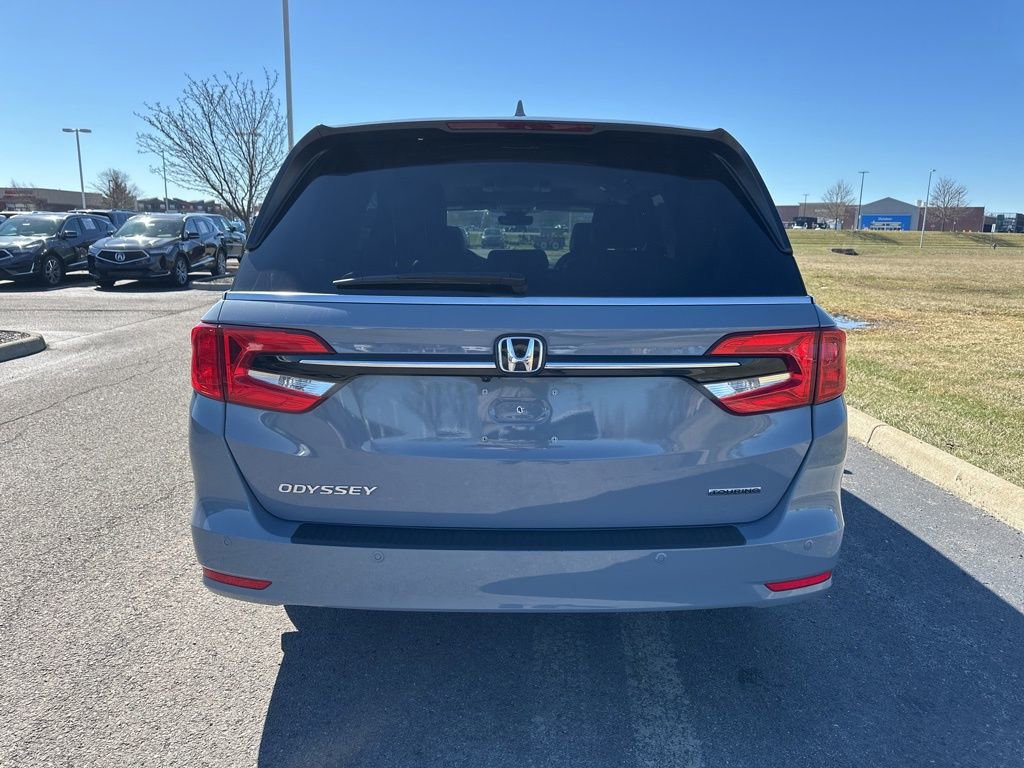 Used 2023 Honda Odyssey Touring image 10