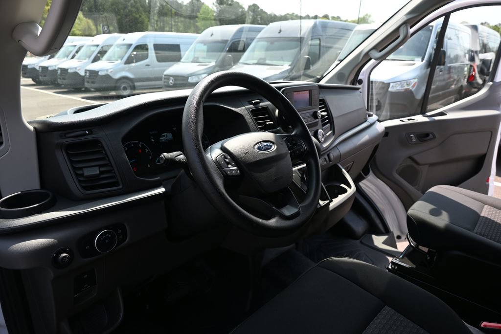 Used 2025 Ford Transit 250 Low Roof w/ Exterior Upgrade Package image 6