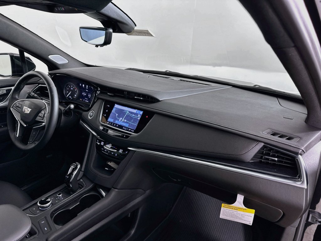 New 2026 Cadillac XT5 Premium Luxury w/ LPO, Floor Liner Package AWD/4WD image 37