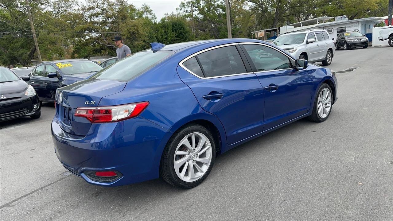 Used 2018 Acura ILX FWD image 7