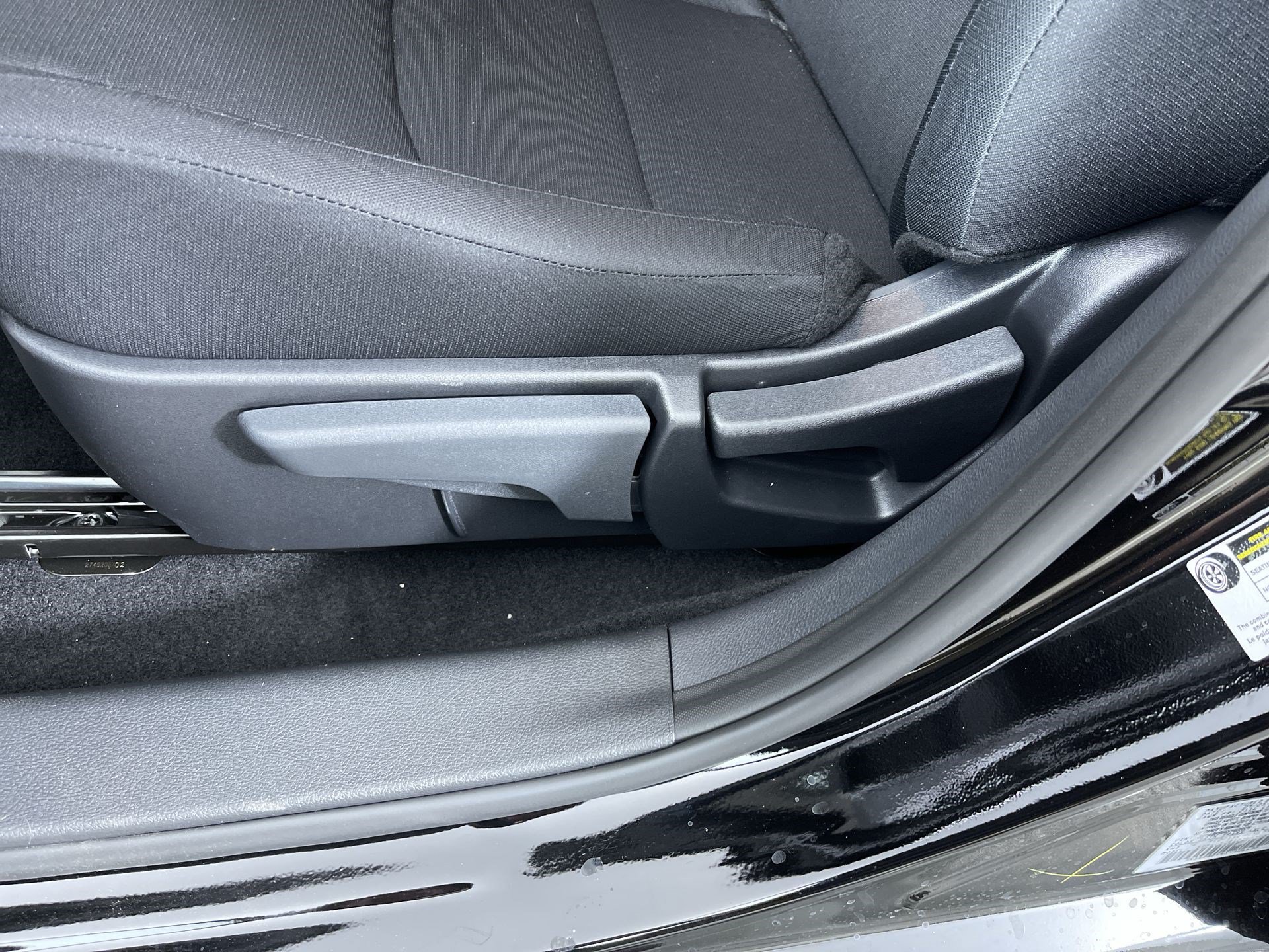 Certified 2025 Nissan Sentra S FWD image 13