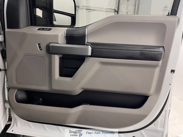 Used 2016 Ford F150 XLT AWD/4WD image 33