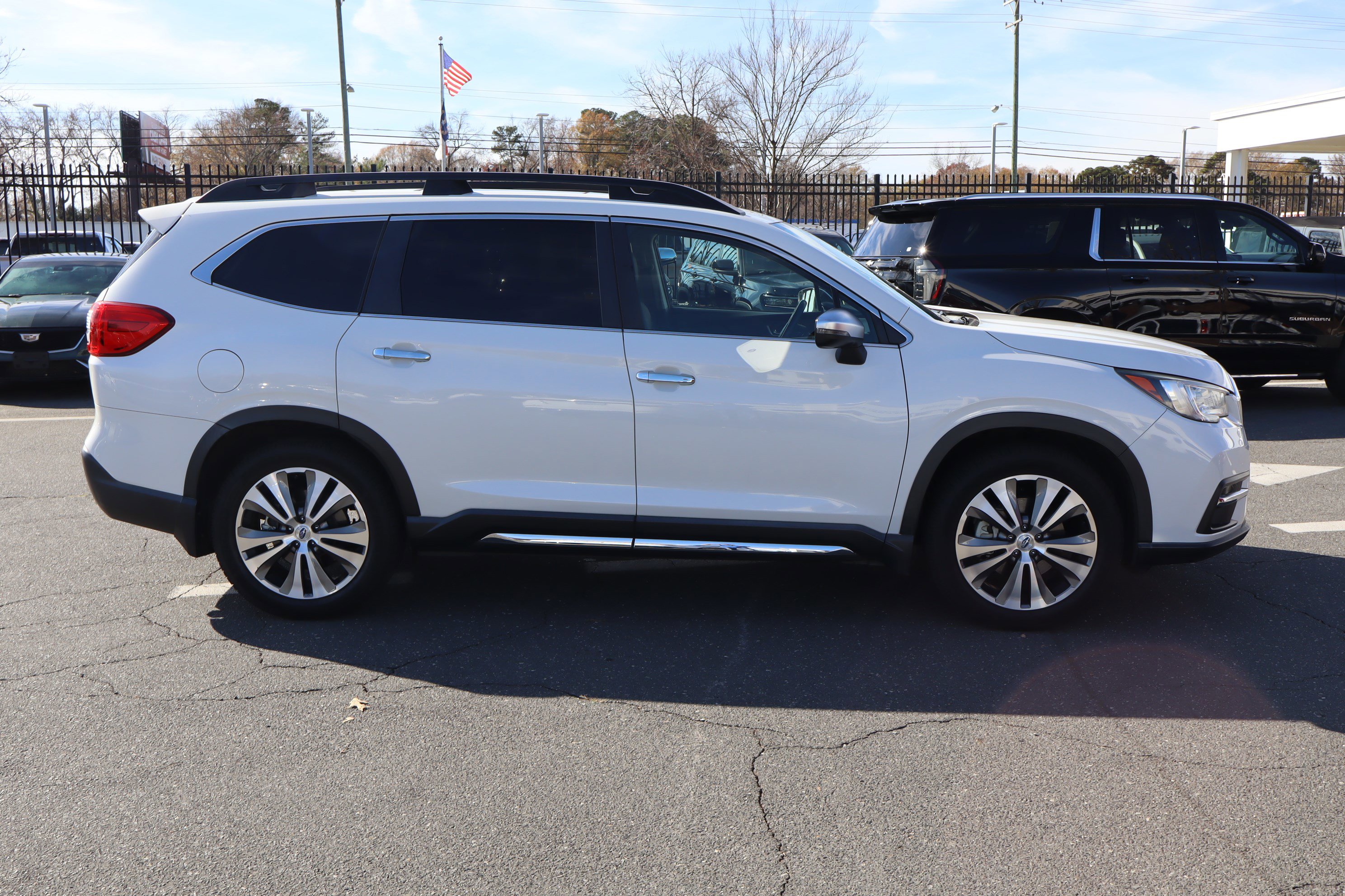 Used 2019 Subaru Ascent Touring w/ Popular Package #2A image 11