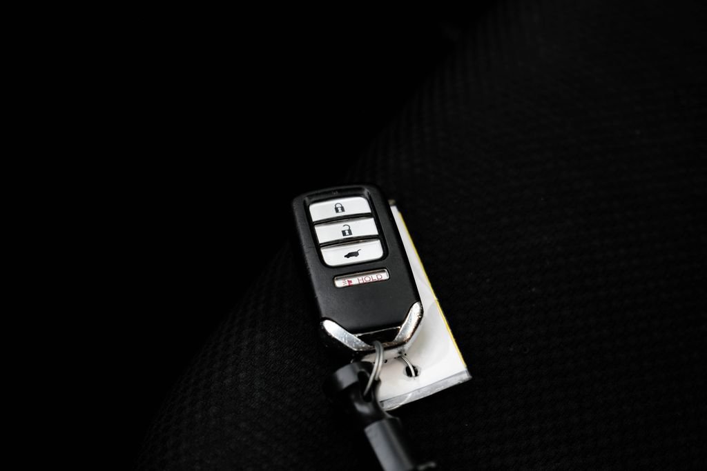 Used 2018 Honda HR-V EX image 62