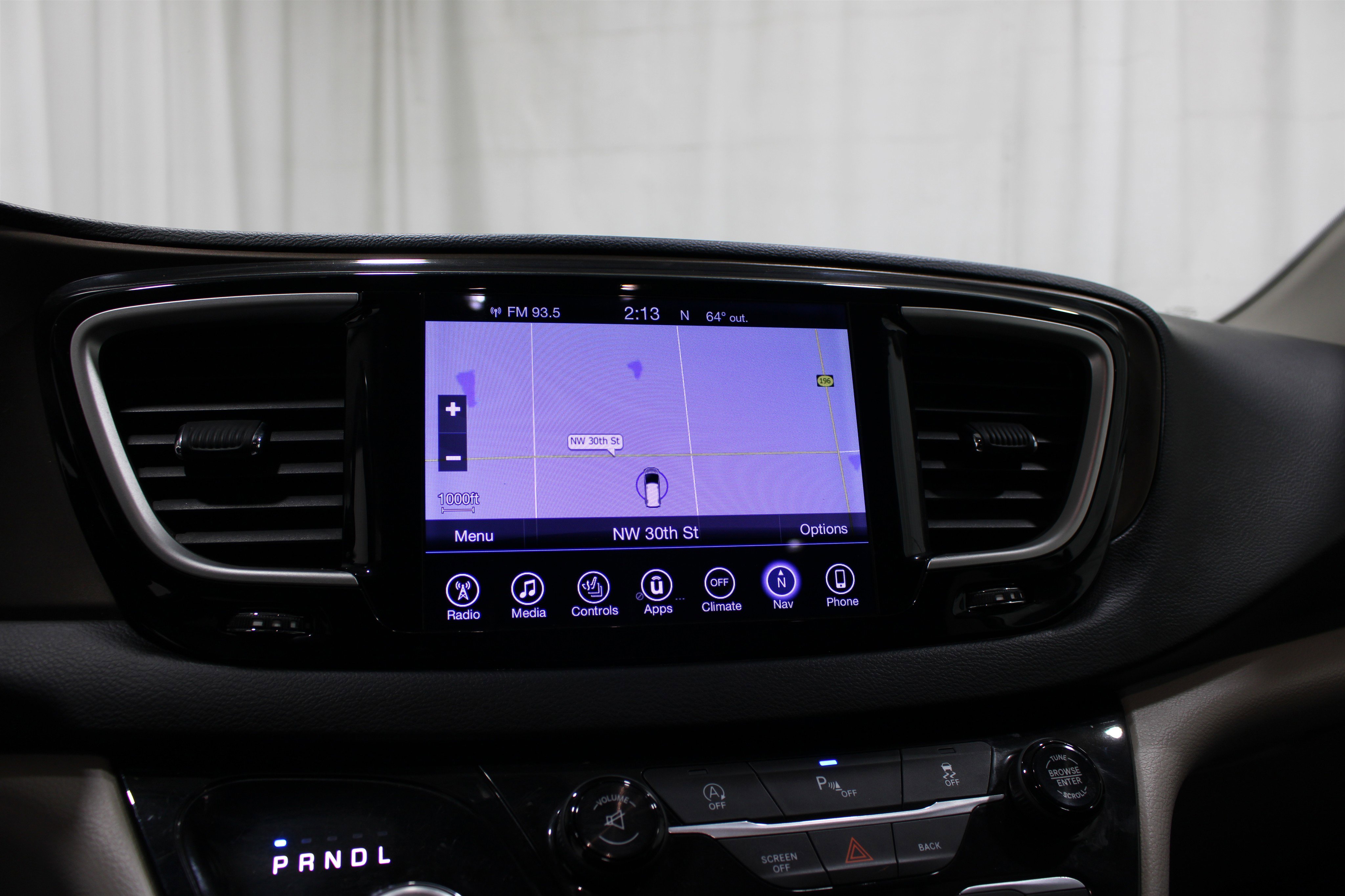 Used 2017 Chrysler Pacifica Touring-L FWD image 15