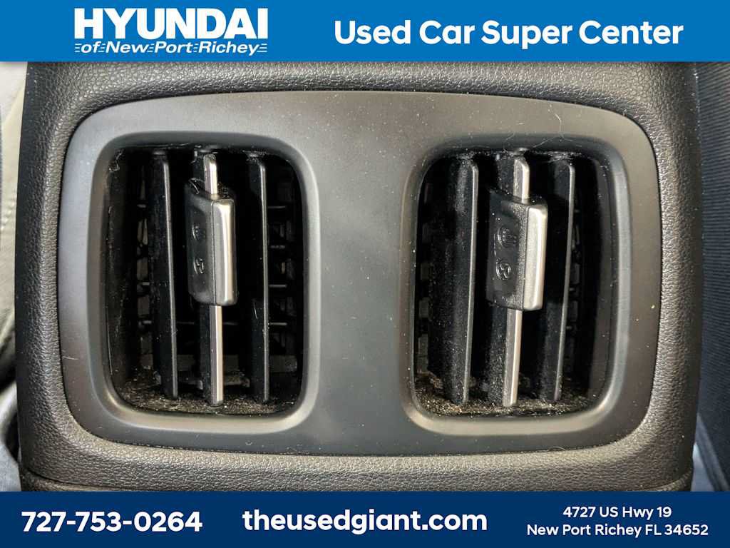 Used 2022 Hyundai Tucson SEL w/ Convenience Package FWD image 16