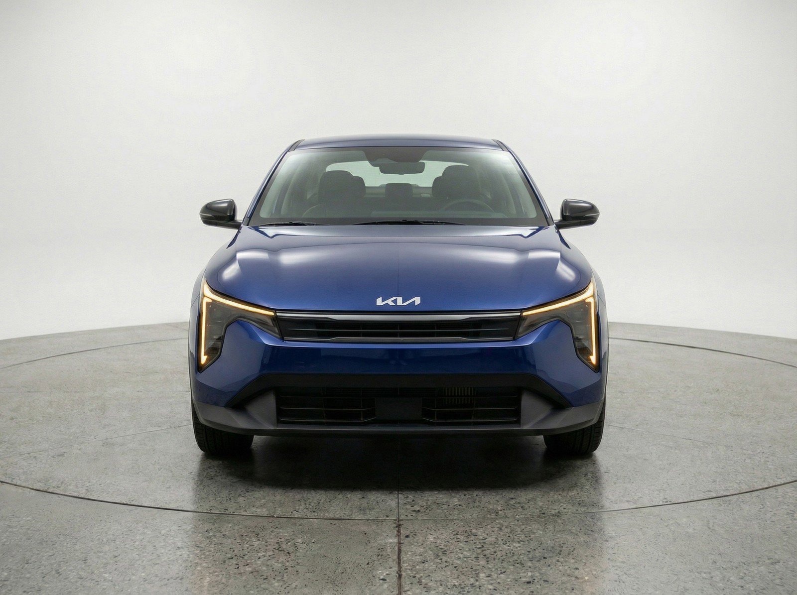 Used 2025 Kia K4 LXS FWD image 2