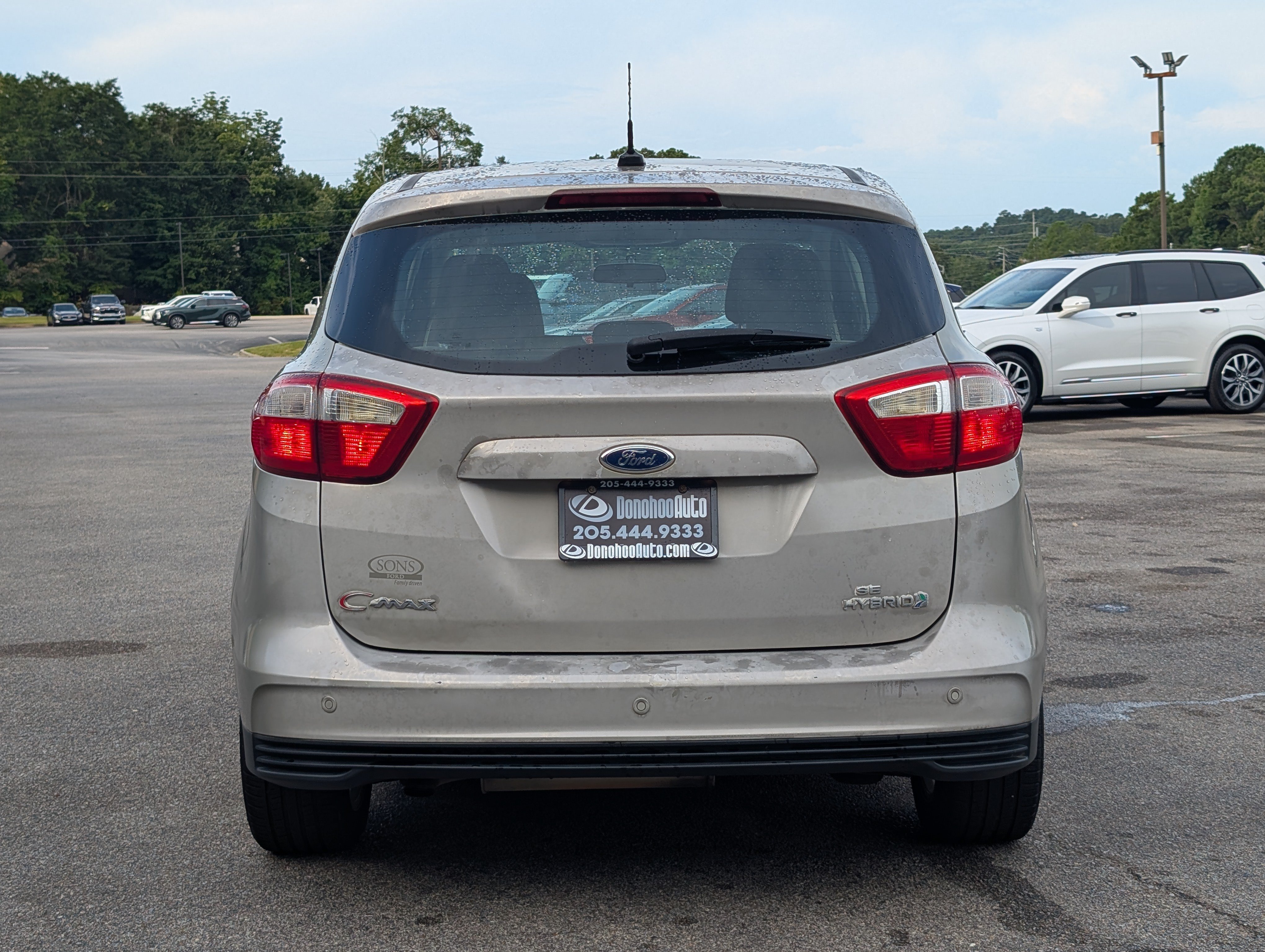 Used 2015 Ford C-MAX SE w/ Equipment Group 201A FWD image 6