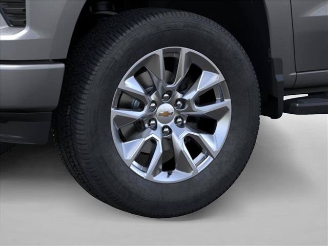 New 2026 Chevrolet Silverado 1500 Custom w/ LPO, Dark Essentials Package RWD image 9