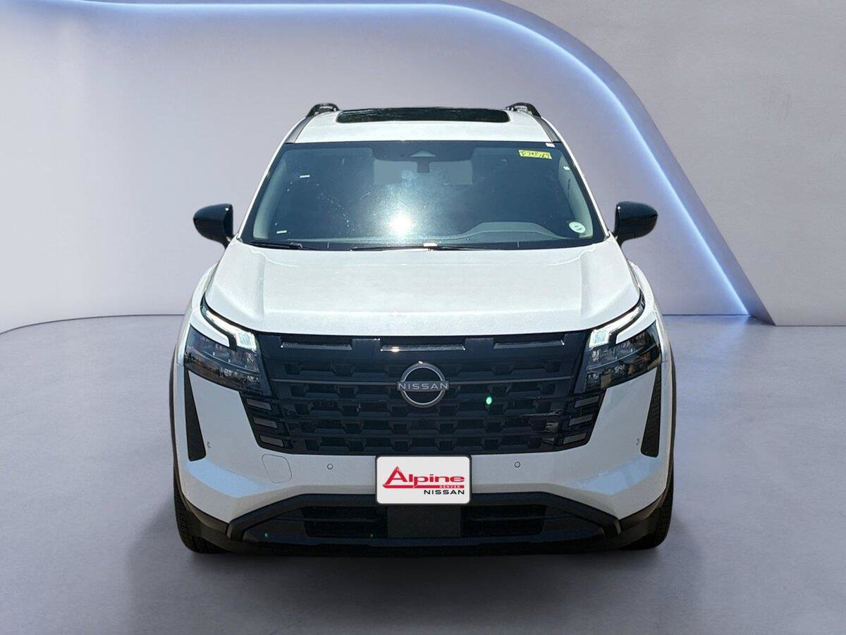 New 2026 Nissan Pathfinder SV w/ SV Premium Package AWD/4WD image 8