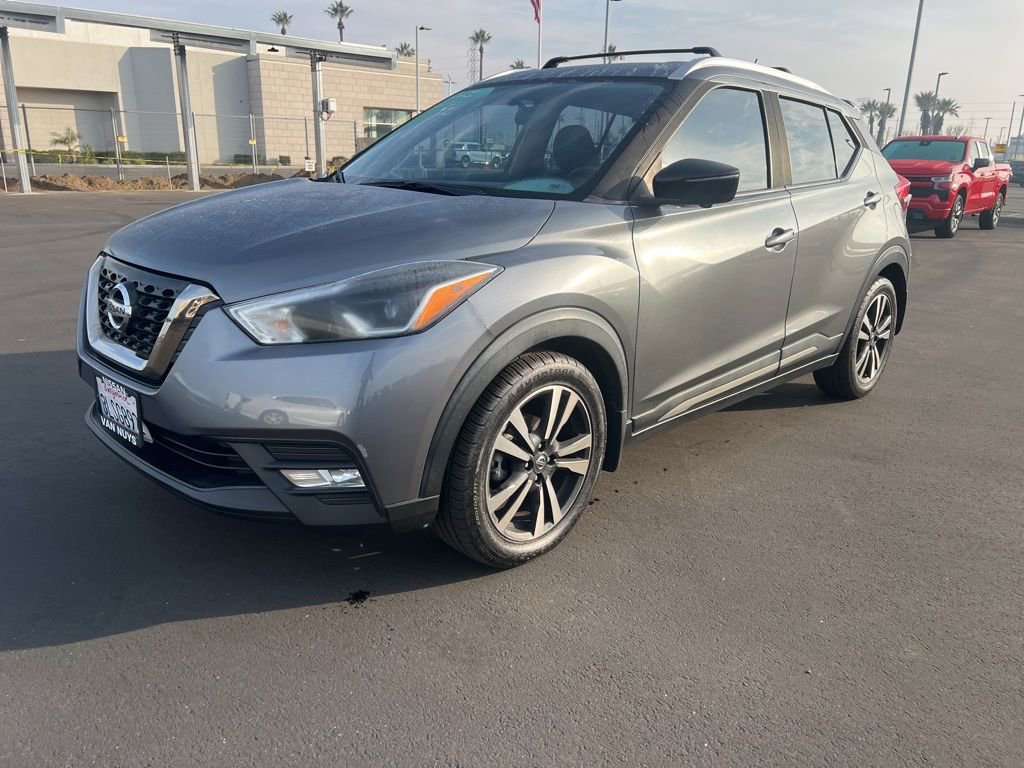 Used 2019 Nissan Kicks SR w/ SR Premium Package image 8