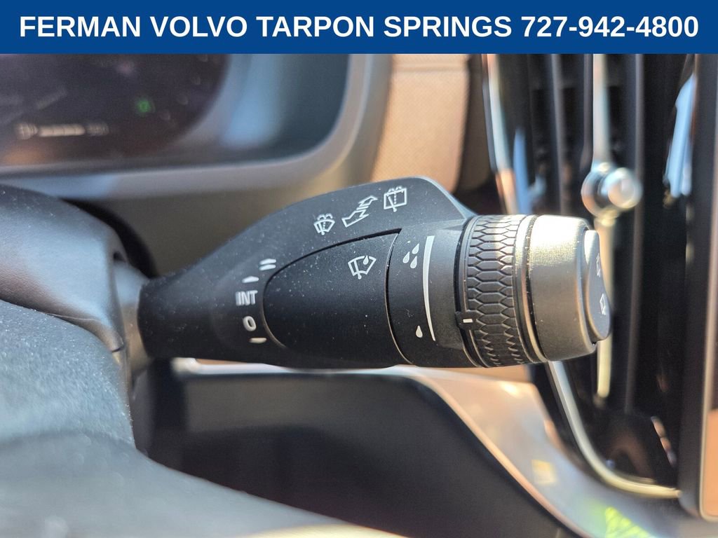 New 2026 Volvo XC90 B5 Plus image 33