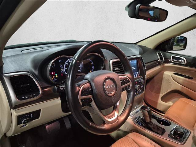 Used 2018 Jeep Grand Cherokee Limited w/ Luxury Group II AWD/4WD image 10