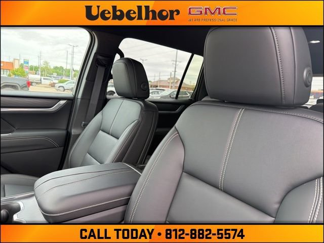 New 2026 GMC Acadia Elevation w/ Elevation Premium Package AWD/4WD image 27